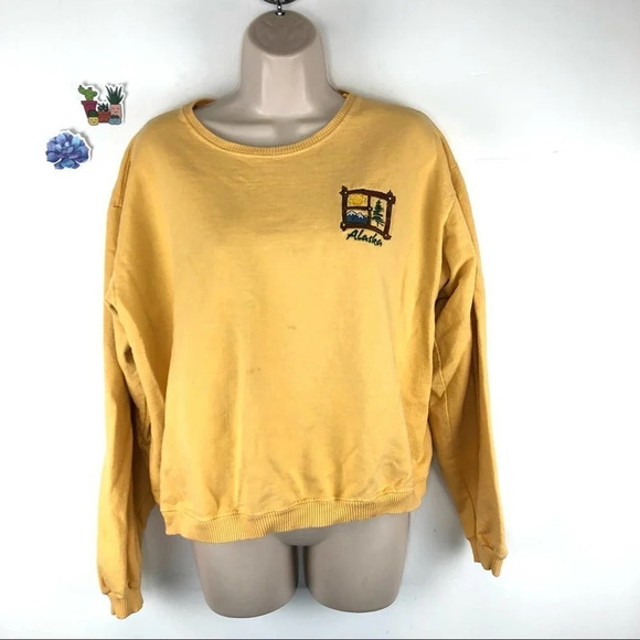 Vintage 90s Alaska cropped sweatshirt yellow - Picture 1 of 6
